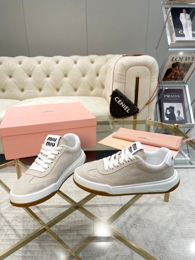 Miu Miu Casual Shoes